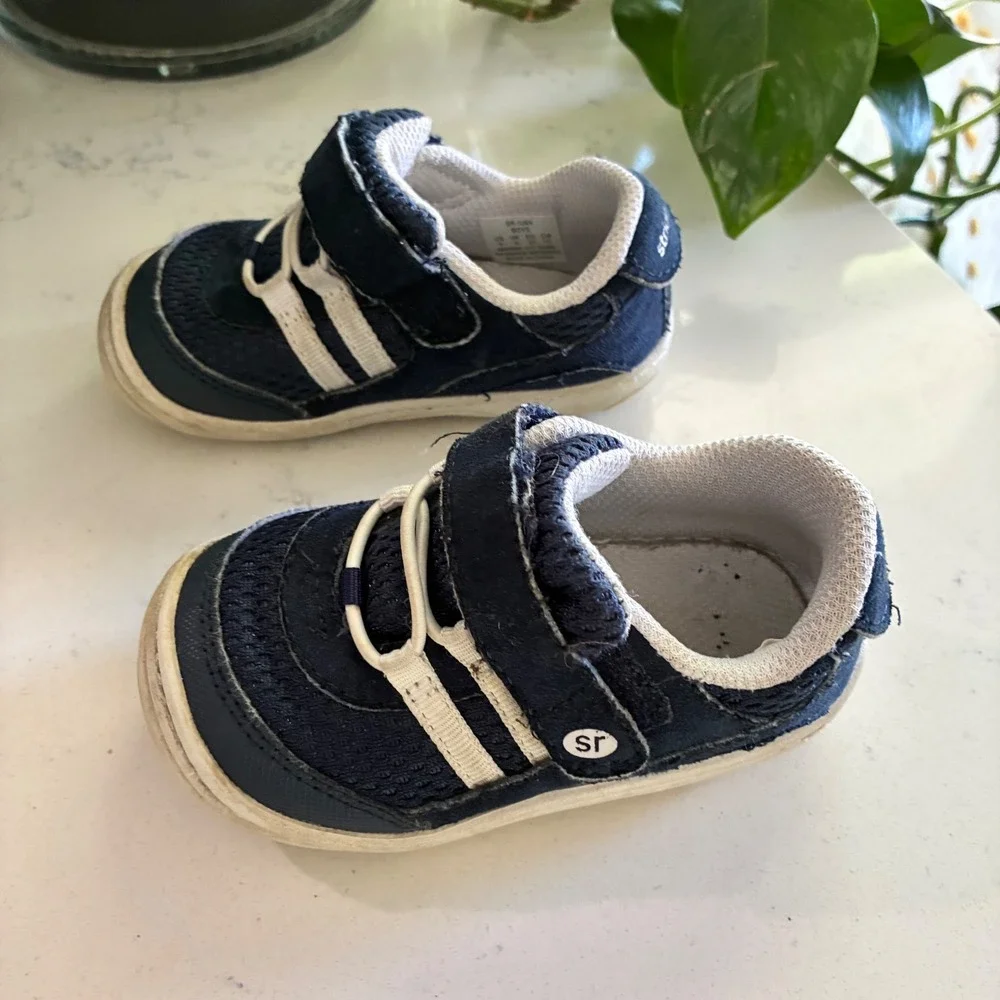 Stride Rite Sneakers Sz 5 Ivan Hook Loop Athletic Sporty Toddler First Walkers